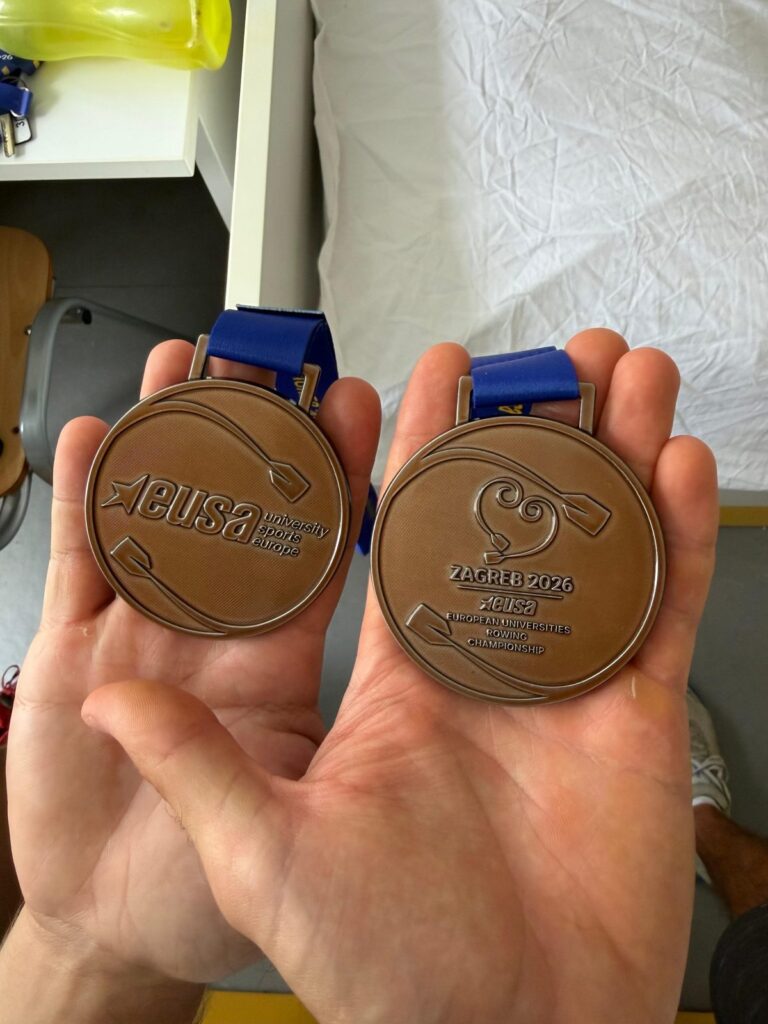 Aleksa Dobnikar i Miloš Badrljica, bronza na Evropskom univerzitetskom prvenstvu u veslanju, Zagreb 2026